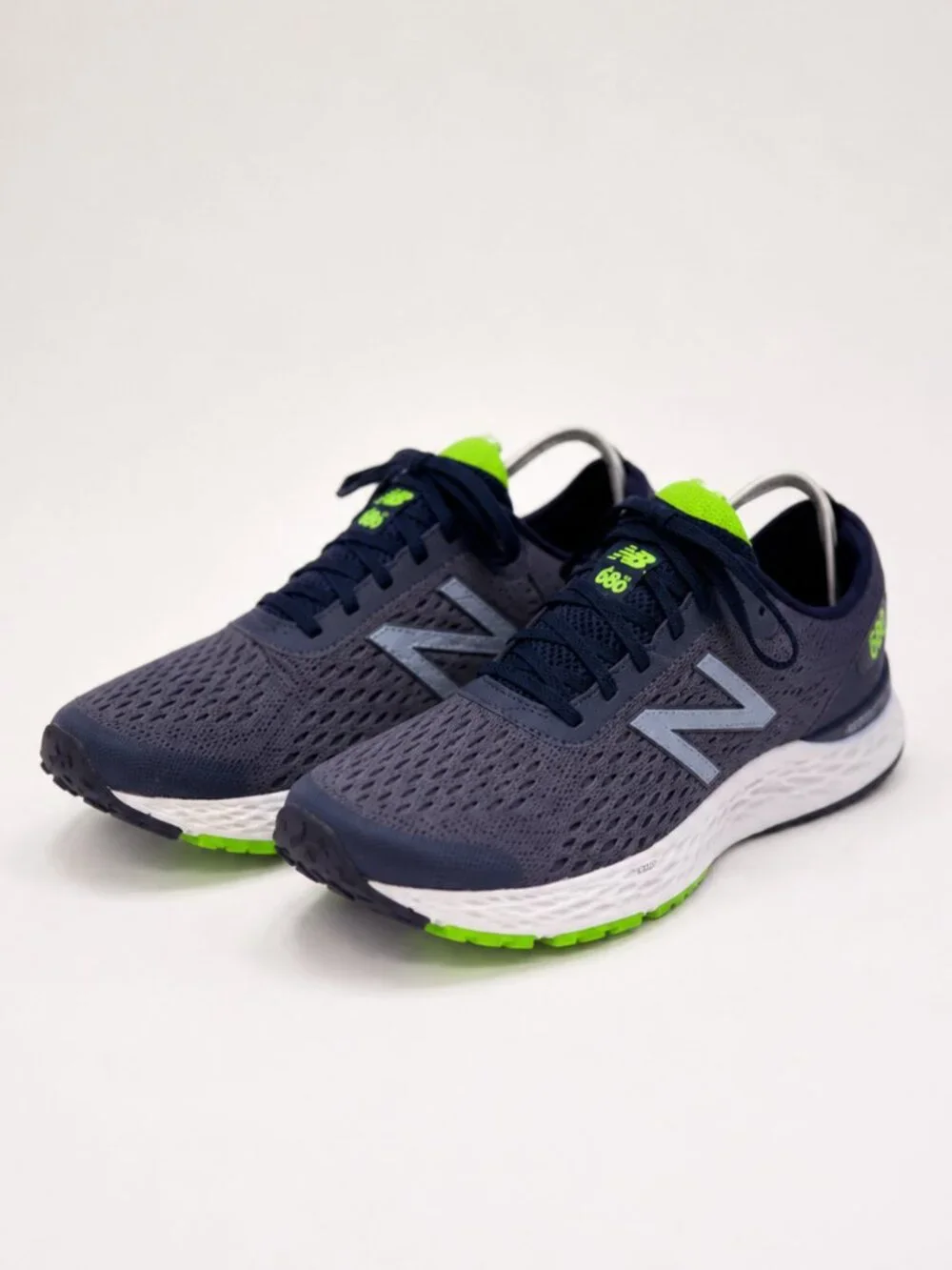 New Balance 680 v6 Men's 9.5 Gray Navy Lime Running Shoes M680LG6